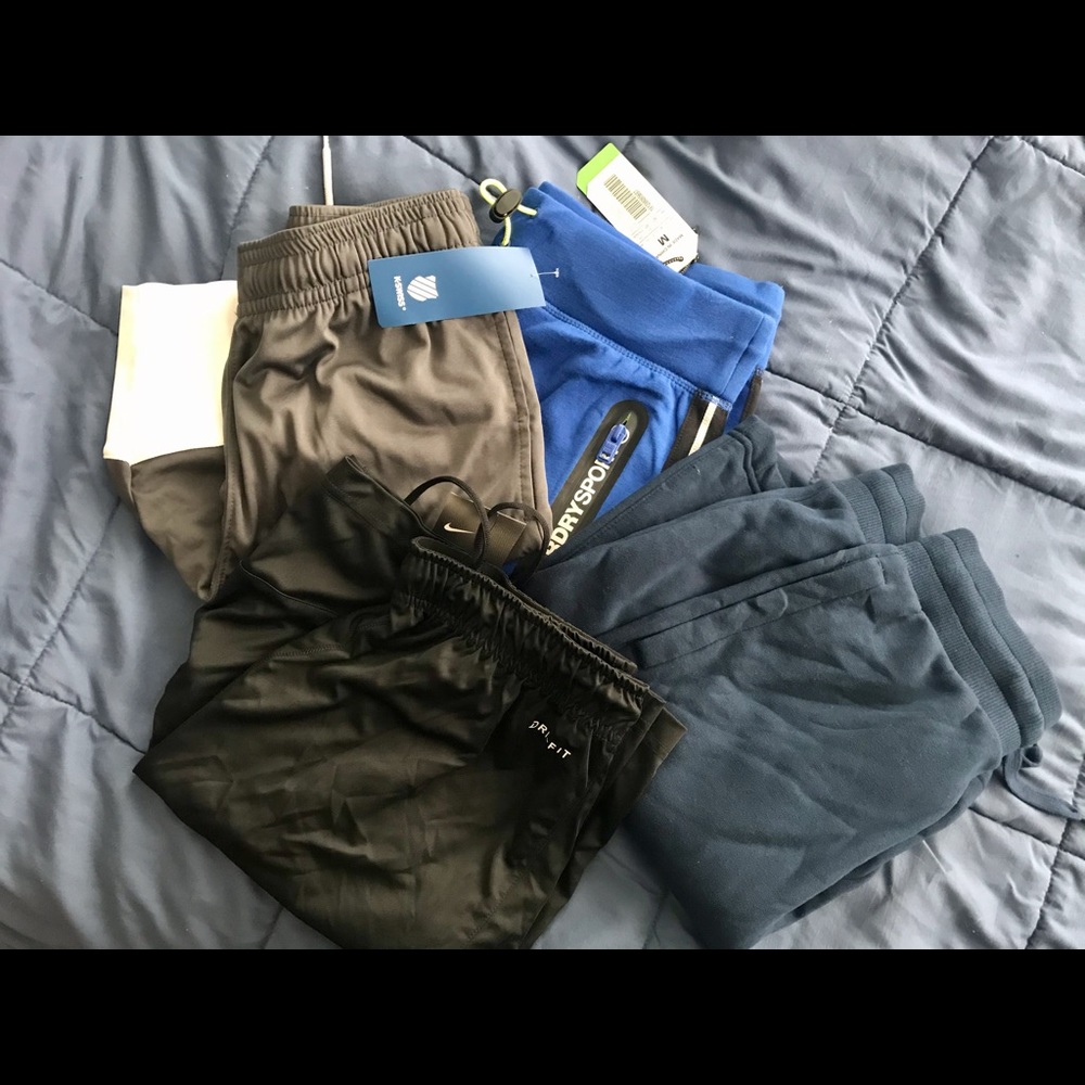 4 pr bundle, M